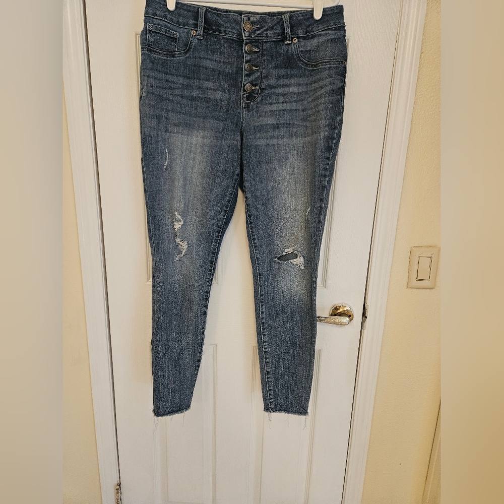 Maurices Size Large Jeggings